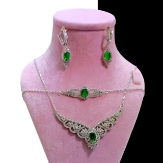 نیم ست نقره زنانه مدل زمرد ساچ 103076270
