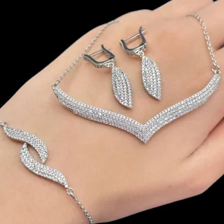 نیم ست نقره زنانه مدل تنیسی نگین دار 103081024